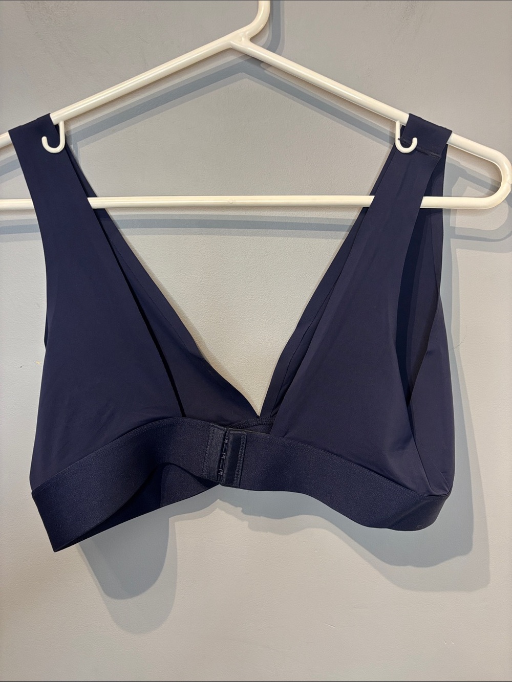 ⭐️ 5 for 20$! ⭐️ Nautica Intimates Wireless Navy Blue Bra - Picture 3 of 5